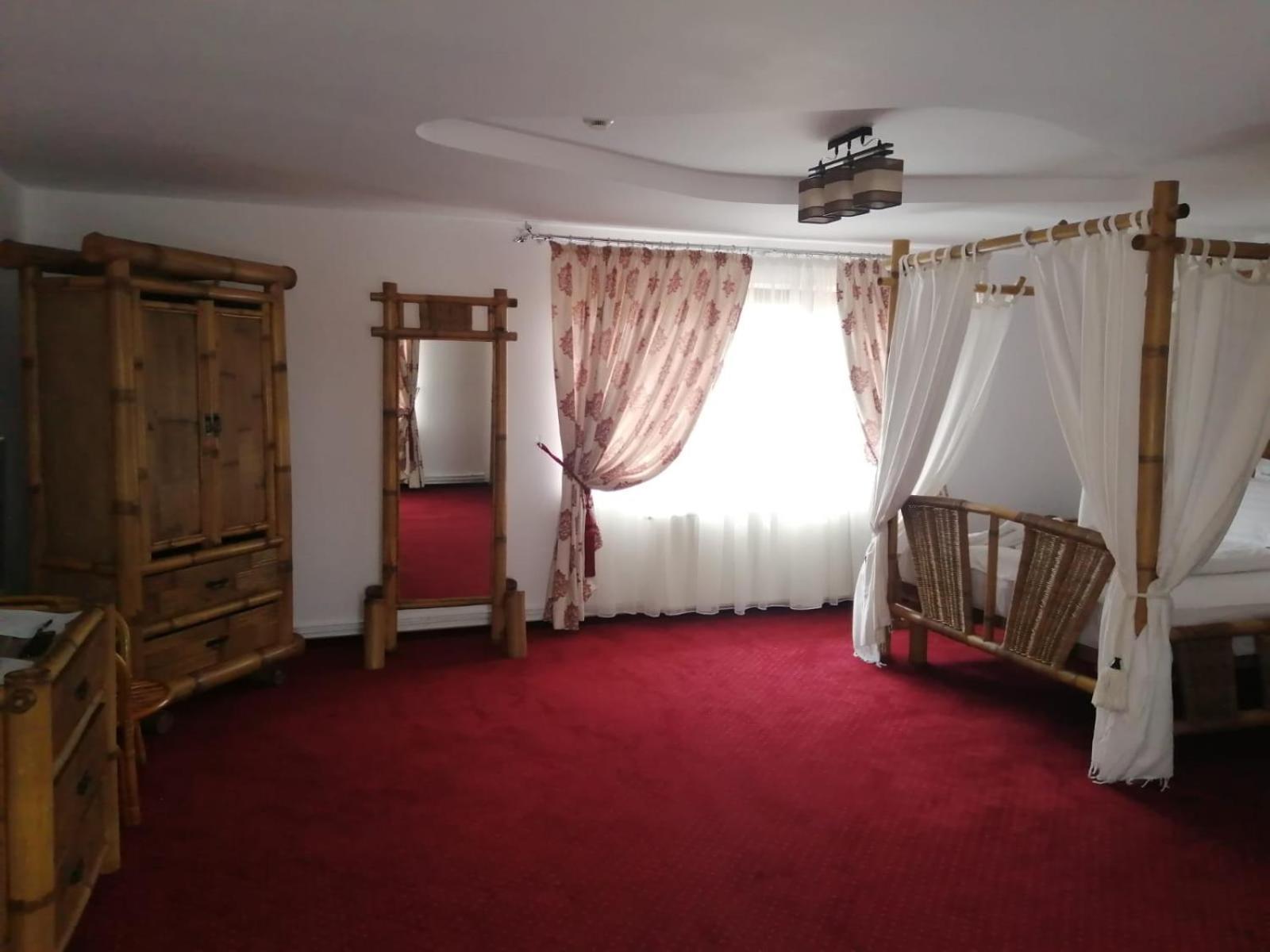 Pensiunea Rosenau Rîşnov Exteriér fotografie