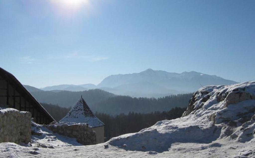 Pensiunea Rosenau Rîşnov Exteriér fotografie